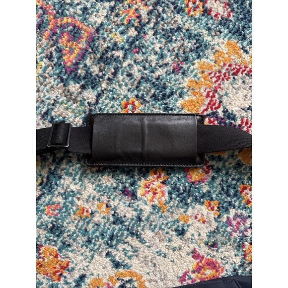 Away The Everywhere Bag Navy Blue Pockets Carry On Travel Nylon Duffle Bag - Picture 13 of 16